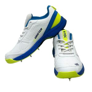dsc-drifter-cricket-shoes-with-spanner
